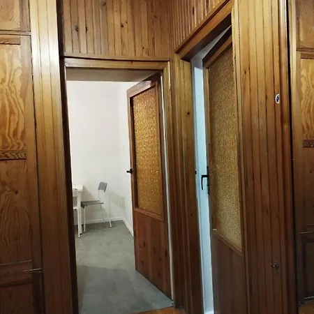 Pokoje, Na Wlochach, Ul. Nieduza Homestay *