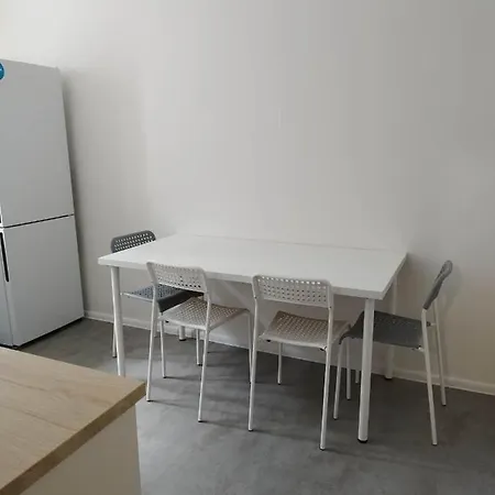 Pokoje, Na Wlochach, Ul. Nieduza * Warsaw