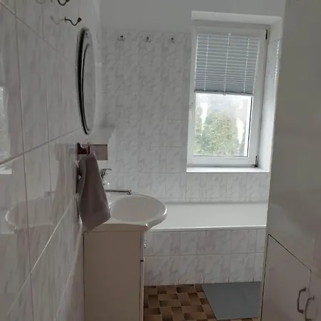 Pokoje, Na Wlochach, Ul. Nieduza Homestay