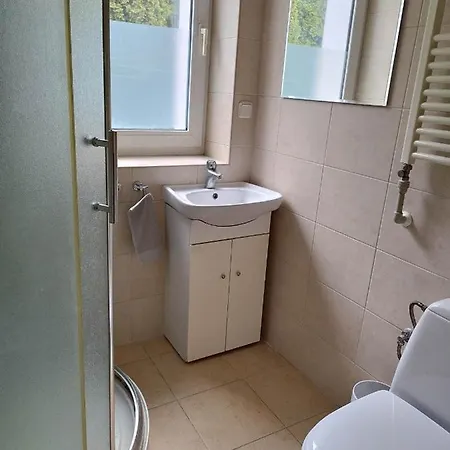 Homestay Pokoje, Na Wlochach, Ul. Nieduza